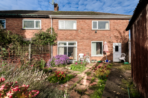 3 bedroom semi-detached house for sale, Coningsby Road, Scunthorpe DN17