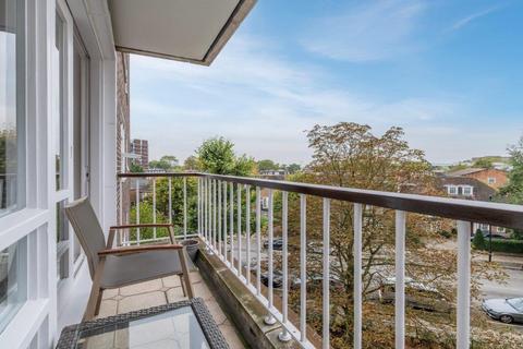 3 bedroom apartment for sale, St. Johns Wood Park, London, NW8