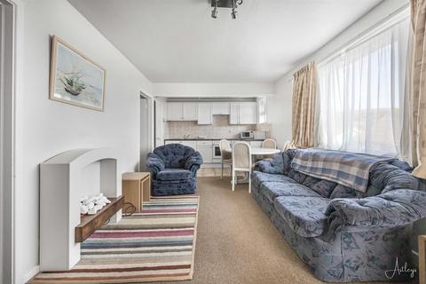 2 bedroom semi-detached bungalow for sale, Sealands Drive, Mumbles, Swansea