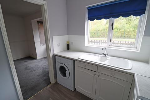 2 bedroom flat for sale, Armada Court, Grays RM16