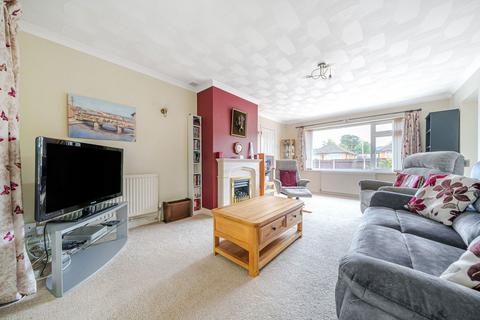 3 bedroom detached bungalow for sale, Buckland Avenue, Basingstoke