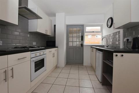 2 bedroom terraced house for sale, Yarmouth Avenue, Hull