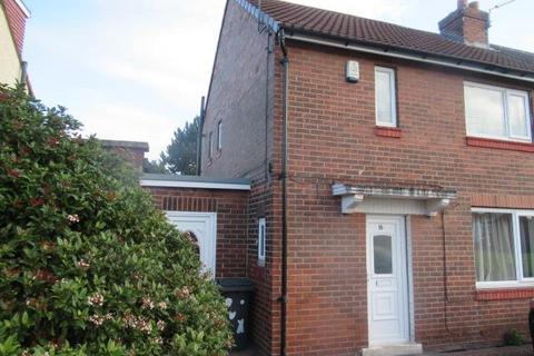 2 bedroom semi-detached house to rent, All Saints Road, Leeds LS26