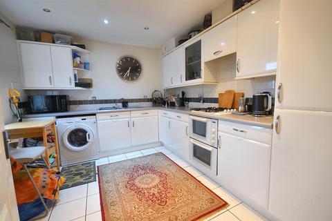 3 bedroom terraced house for sale, Drovers, Sturminster Newton