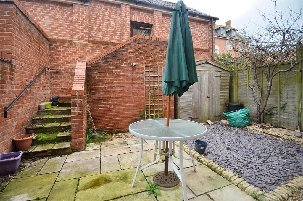 Courtyard Garden