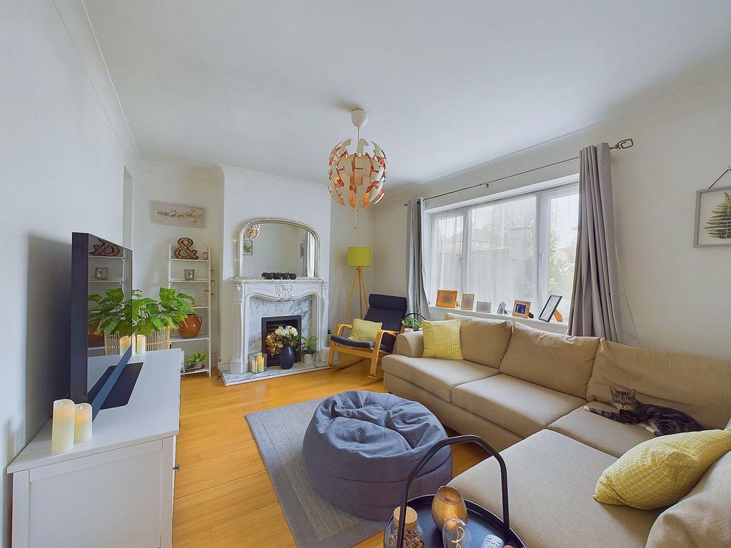 Midhurst Rise, Brighton, BN1 8LP 4 bed semidetached house for sale £
