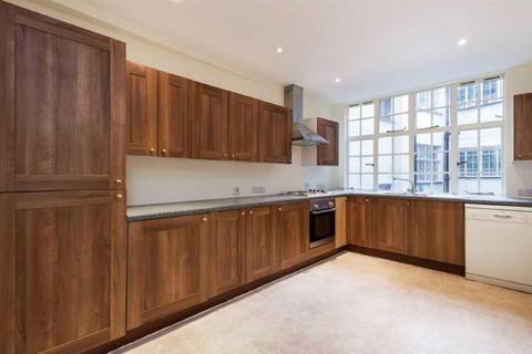 5 bedroom flat to rent, Strathmore Court, Regent Park, NW8