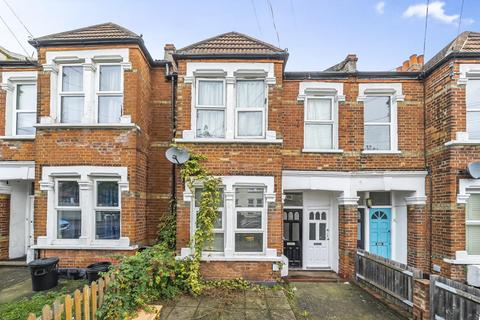 2 bedroom maisonette for sale, Mellison Road, Tooting