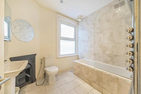 2 bedroom maisonette for sale, Mellison Road, Tooting