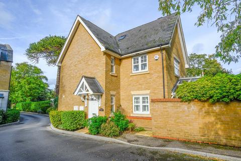 4 bedroom detached house for sale, Duchess Court, Weybridge, KT13