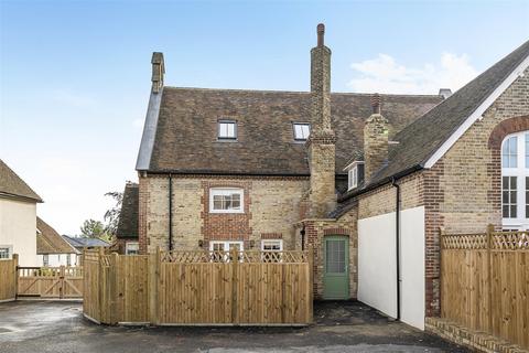 3 bedroom semi-detached house for sale, The Street, Canterbury CT3