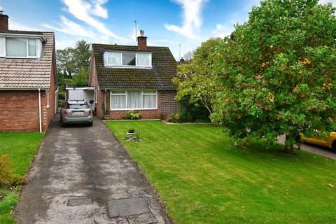 3 bedroom detached house for sale, 65 Six Ashes Road, Bobbington, Stourbridge