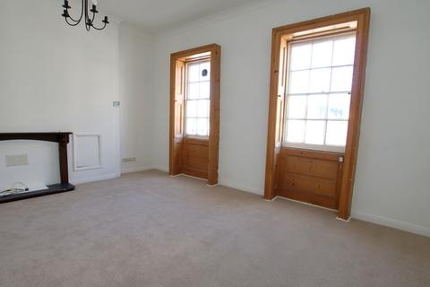 2 bedroom apartment to rent, Lansdown Crescent