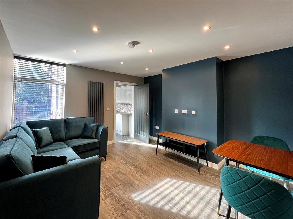 Rothbury Terrace, Newcastle Upon Tyne 2 bed house to rent £1,150 pcm