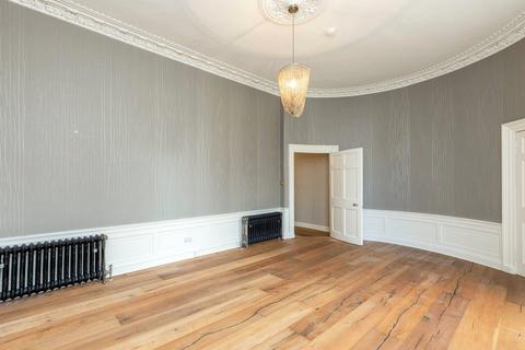 3 bedroom apartment to rent, Northumberland Street, Edinburgh