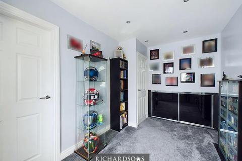 27 Locksley Close, North Shields, NE29 8EN