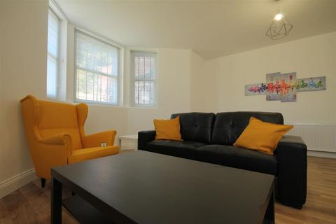 2 bedroom apartment to rent, Osborne Terrace, Jesmond, Newcastle Upon Tyne