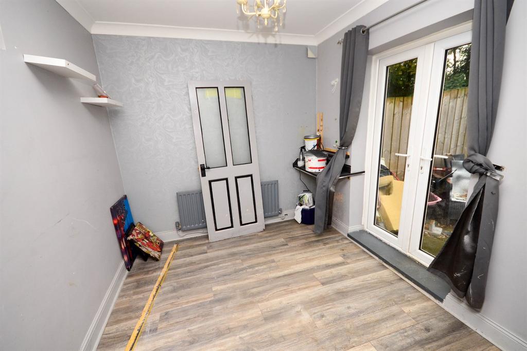 Kitchen/Dining Area