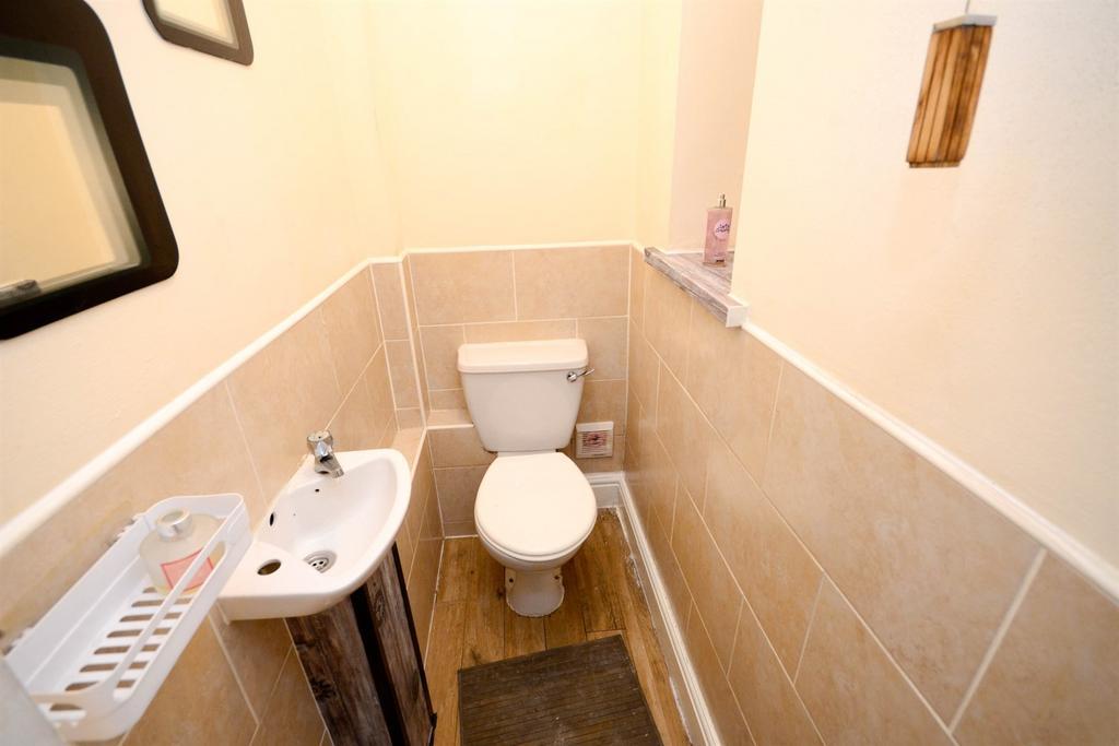 Ground Floor Wc