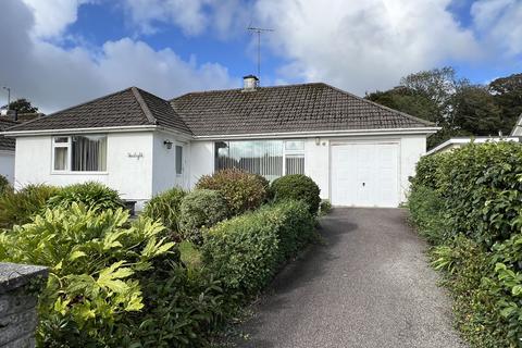 3 bedroom bungalow for sale, Rosevale Estate, Penzance, TR18 4NF