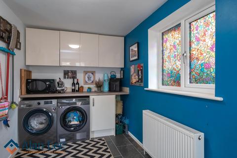 31 Barnside Way, Tytherington, Macclesfield, SK10 2TZ