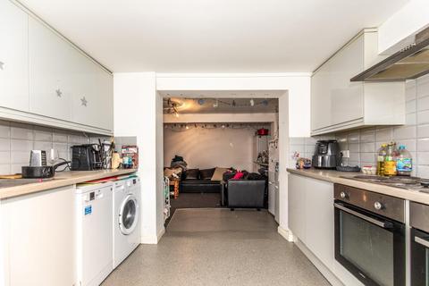 7 bedroom end of terrace house for sale, Lewes Road, Brighton