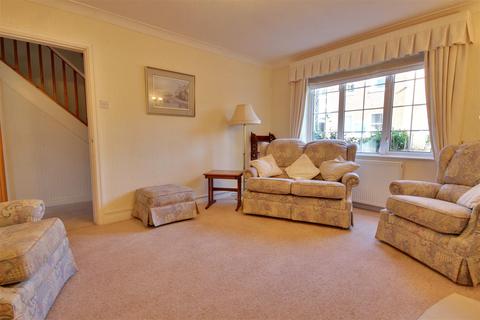 3 bedroom townhouse for sale, Walkergate, Beverley