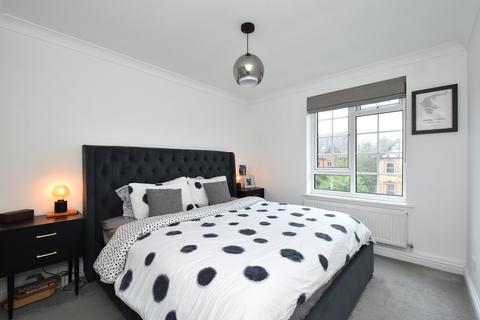 2 bedroom apartment for sale, Oaklands Road Bromley BR1