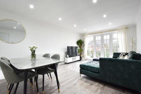 2 bedroom apartment for sale, Oaklands Road Bromley BR1