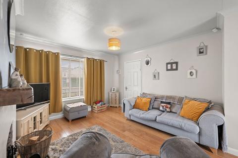 73 Avon Walk, Featherstone, Pontefract, WF7 6JS