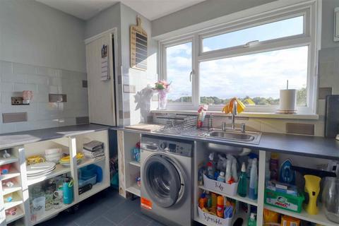 2 bedroom apartment for sale, Great Clacton CO15