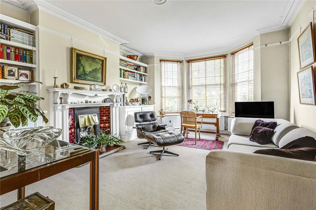 Riverview Gardens, London SW13 2 bed apartment for sale £750,000