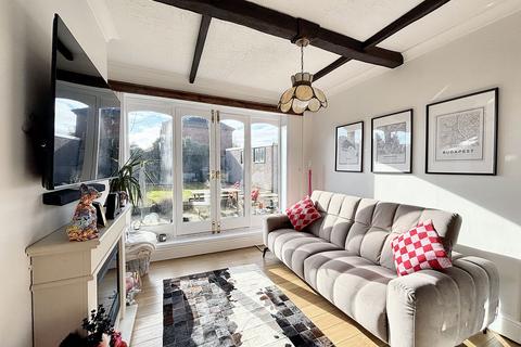 155 Leigh Road, Worsley, Manchester, M28 1LG