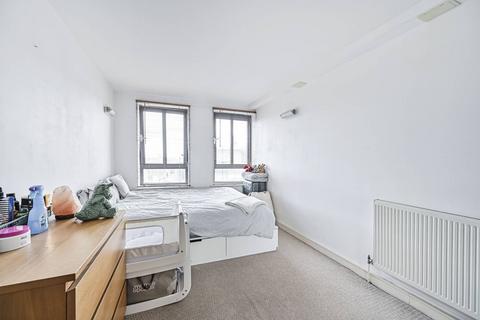 1 bedroom flat to rent, Victorian Grove, Stoke Newington, London, N16