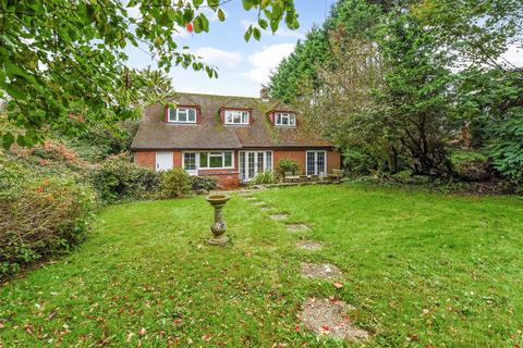 5 bedroom detached house for sale, New Road, Clanfield, Hampshire