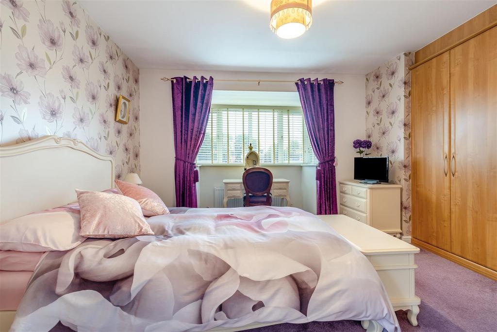 8625359-interior16.jpg