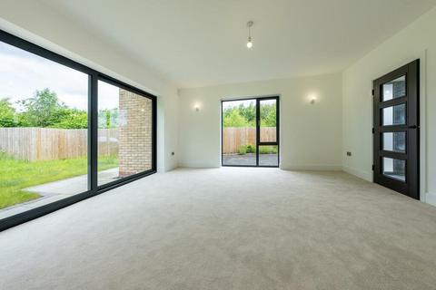 undefined, Blackwood Close, West Byfleet
