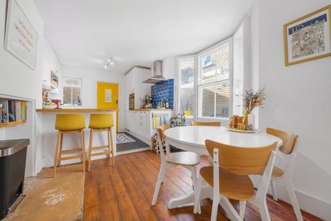 2 Trelawn Road, London, SW2 1DJ