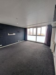 1 bedroom flat to rent, High Street, Langley, Slough