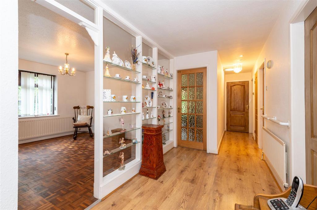 4 Dunley Gardens internal-12.JPG