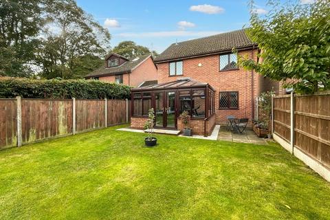 4 bedroom detached house for sale, Crown Close, Woodbridge IP12