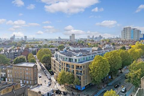 2 bedroom apartment for sale, Chesworth Court, Stepney Green