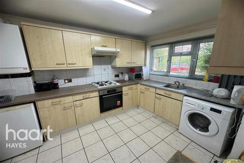 1 bedroom in a house share to rent, Lime Grove