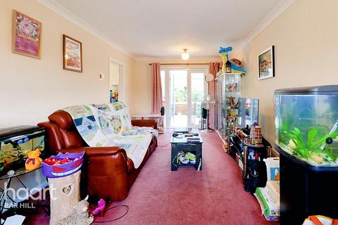 3 bedroom detached house for sale, Oatlands Avenue, Bar Hill