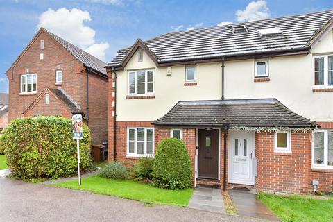 42 Howlsmere Close, Halling, Rochester, ME2 1NF