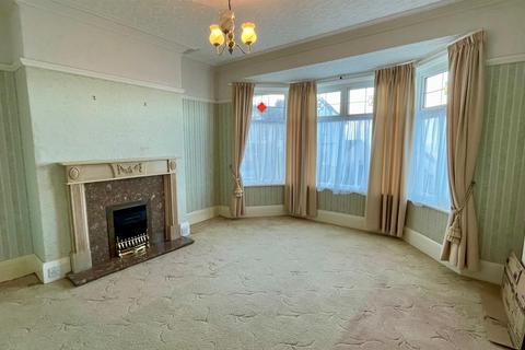 3 bedroom semi-detached house for sale, Seafield Road, Colwyn Bay