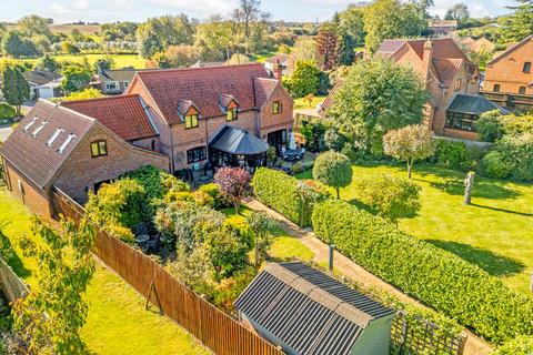 5 bedroom detached house for sale, Aveland Way, Sleaford NG34