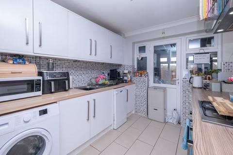 3 bedroom semi-detached house for sale, Anthony Crescent, Whitstable, CT5