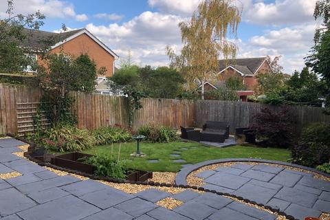 15 Johnsons Field, Olney, MK46 5JF