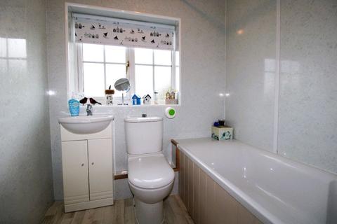 15 Johnsons Field, Olney, MK46 5JF